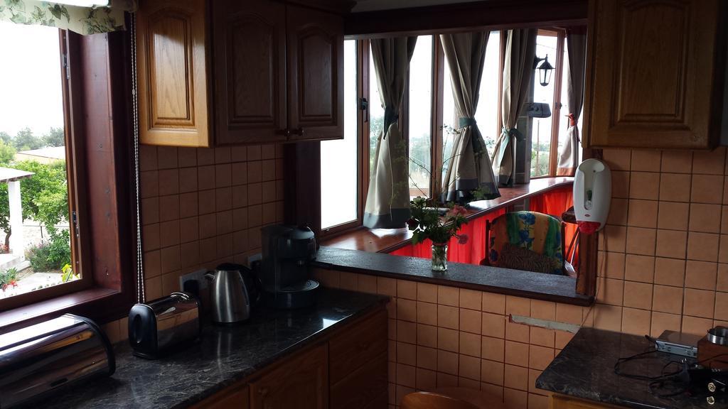 Miltos Apartment Argaka Ngoại thất bức ảnh