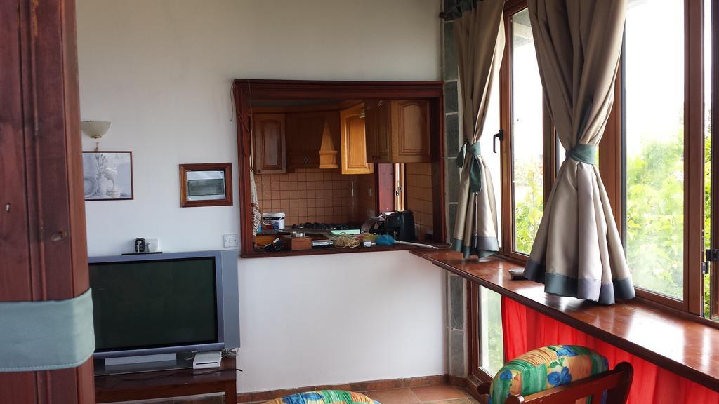 Miltos Apartment Argaka Ngoại thất bức ảnh