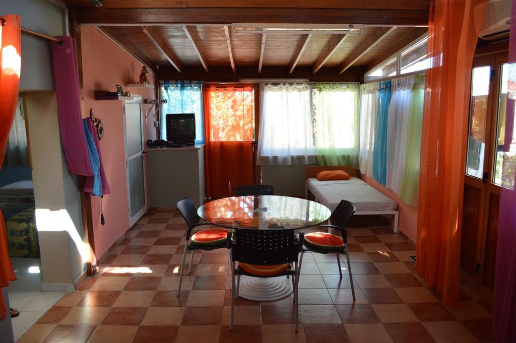 Miltos Apartment Argaka Ngoại thất bức ảnh